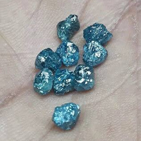 Blue Rough Diamond 10,000 USD per Carat - Image 2